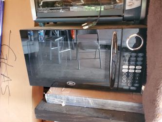 Oster Microwave