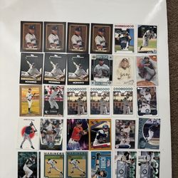 30  Ichiro Includes 2 Rookie Baseball Cards