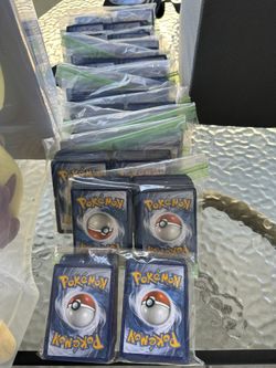 Random Pokemon cards