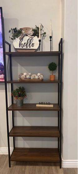 Book Shelves