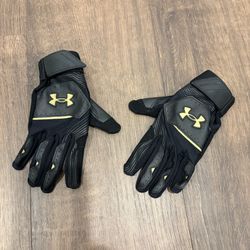 Youth Under Armour Clean up Batting Gloves Size Small