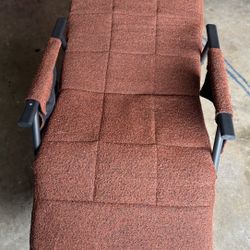 Reclined Rockingchair 