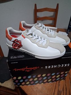 Skechers Rolling Stones size 10