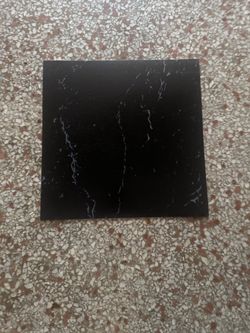 Black Marble Pattern Floor Tile