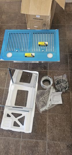 FIREGAS Wall Mount Range Hood 30 Inch, 600 CFM Ducted/Ductless Convertible Stainless Steel Kitchen Vent Hood with 3 Speed Fan,LED Lights andPush Butto