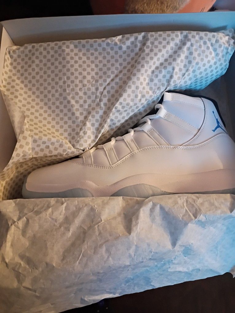 Jordans 11 Size 11 Brand New Never Worn Or Tried On