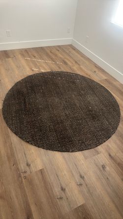 Round rug Round rug