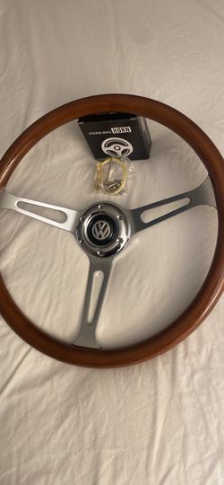 15 Inch Real Wood Wheel With Vw Logo Horn Button
