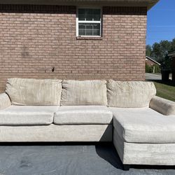 Nason Wide Wale Corduroy Sectional Couch🚨FREE DELIVERY🚨