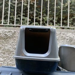 Cat Covered Litter Box