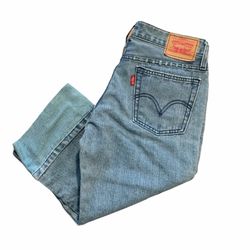 Levi Jean Capris Size 9