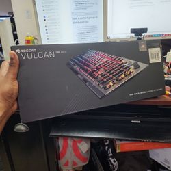 Roccat Vulcan Keyboard 