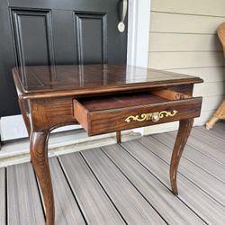 Vintage Henredon Wooden End Table