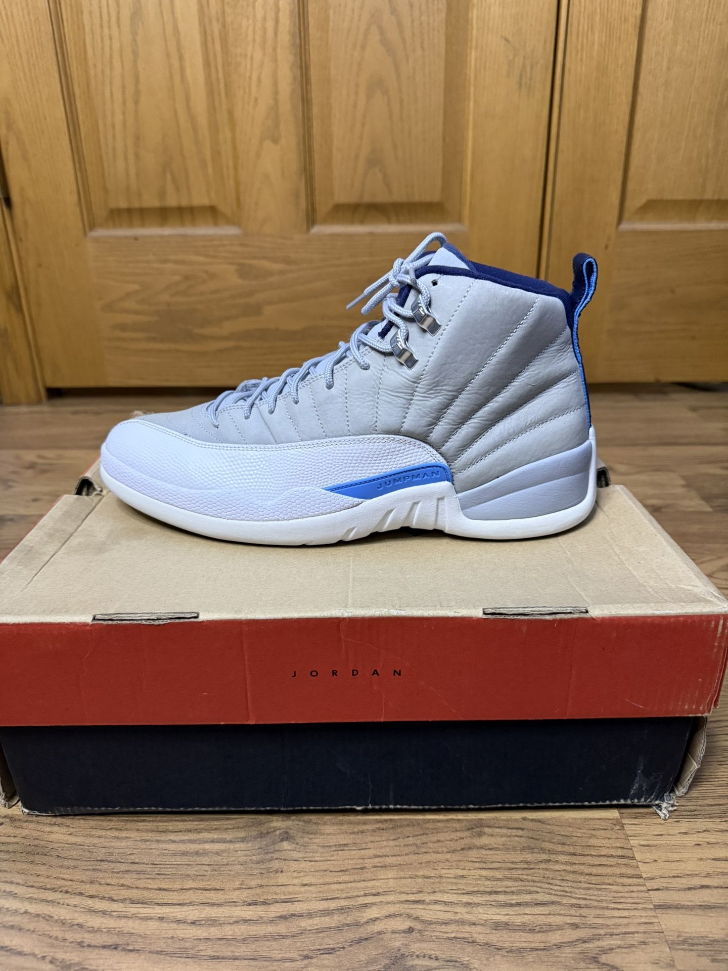 Air Jordan 12 “University Blue” Size 12M