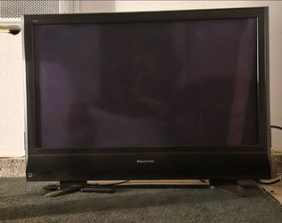 Panasonic Viera Flat Screen TV