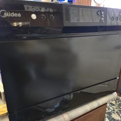 BRAND NEW Midea Countertop Dishwasher - Retails $300+