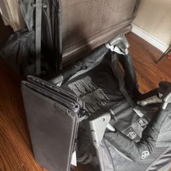 Pamp Babe Pack & Play