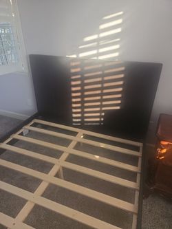 Brown Queen Faux-leather Bedframe