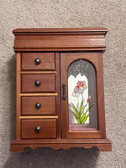 Vintage jewelry organizer