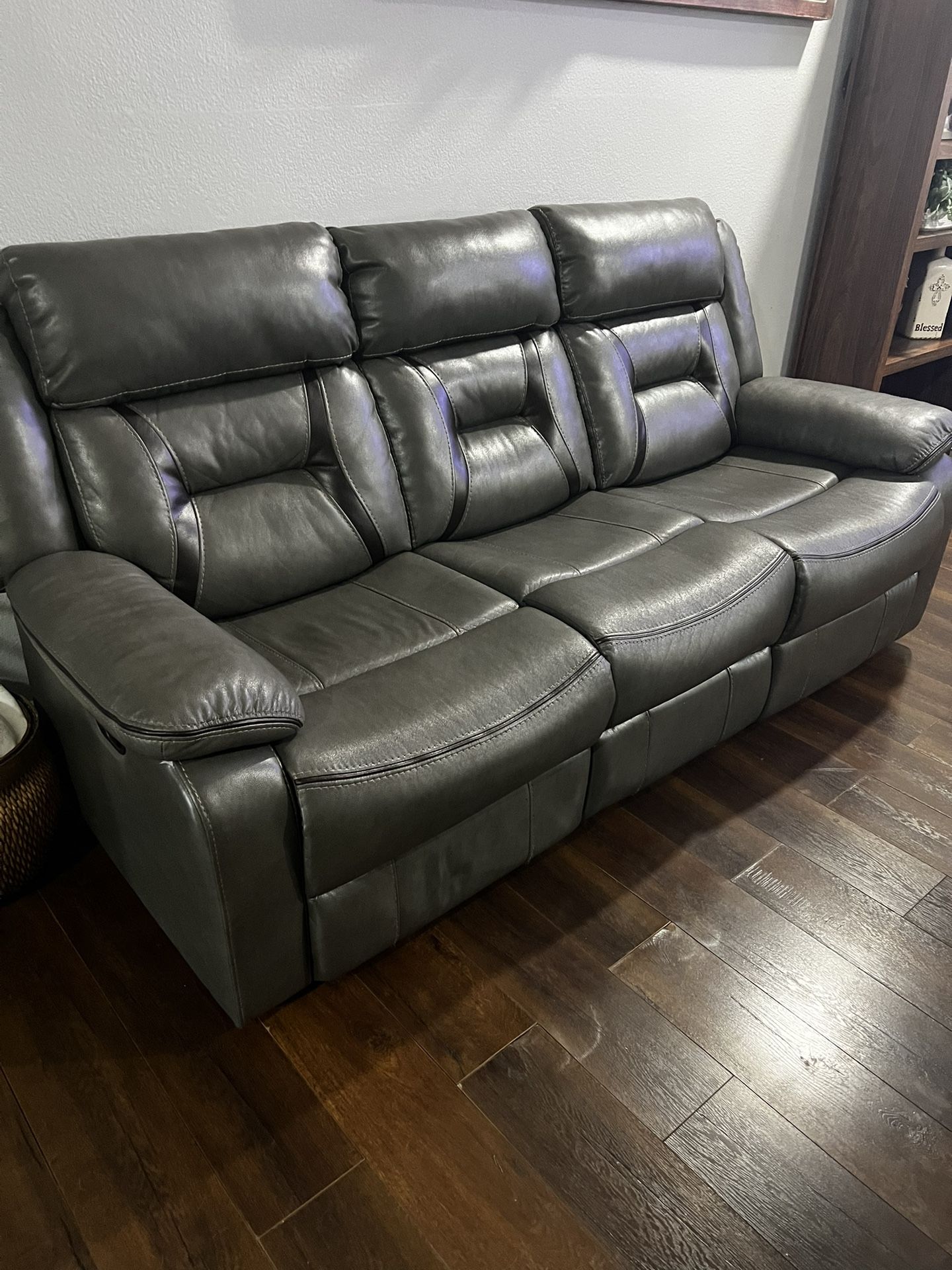 Reclining Sofa Set