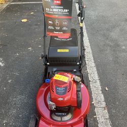 BRAND NEW 🔥 Toro Recycler 22" Electric Start w/Personal Pace Self-propelled Lawnmower #21464