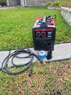 Lincoln 140HD Wire Feed Welder Soldador De Alambre