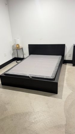 Queen bed frame