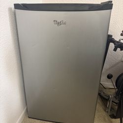 Whirlpool Mini Fridge – Great Condition, Works Perfectly 