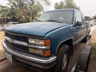 1998 Chevy Silverado z71 (for parts)