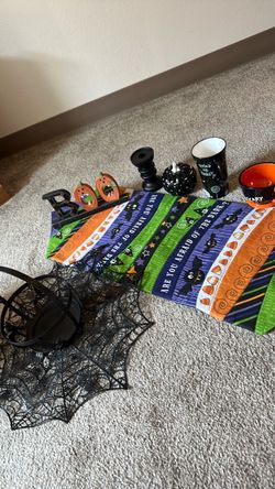 Halloween Small lot