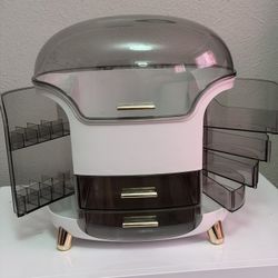 Elegant Makeup Organizer / Vanity Storage