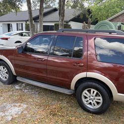 2010 Ford Explorer