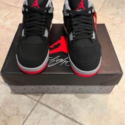Jordan 4 Size 10 