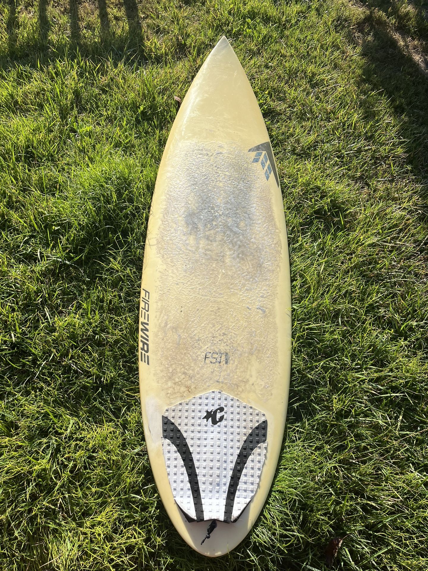 FireWire unibrow Surfboard 6’4”