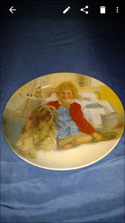 Knowles China/ vintage/ collector plate series,Annie and Sandy