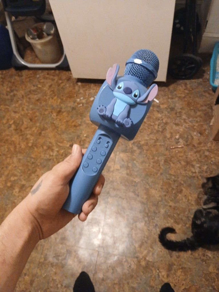 Stitch Light Up Bluetooth Microphone