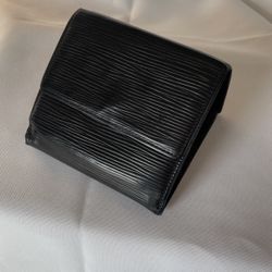 Louis Vuitton Bifold Wallet