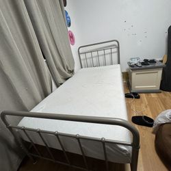 Mattress And Bed frame