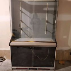 WTB Display Cabinet 