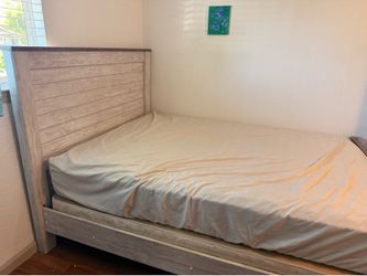 Queen bed