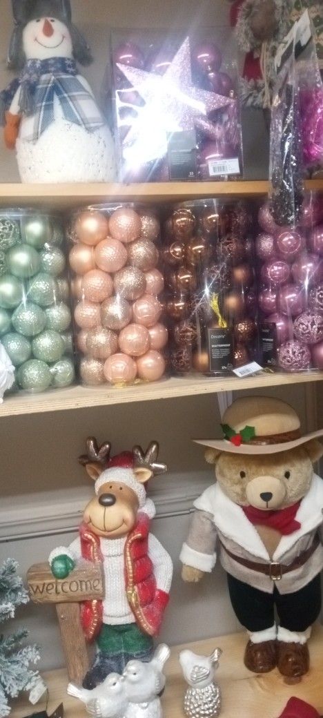 New Assortment Of Christmas Ornament 10/17 Per Container High Quality Shatter Proof 