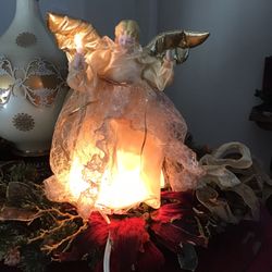 Golden Christmas Moving Ángel With Lights