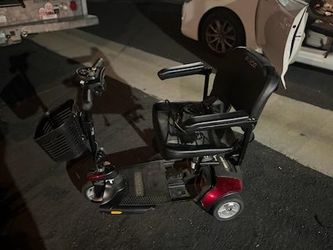 Pride Go-Go Elite Traveller 3 Wheeler Mobility Scooter Red (Without battery)