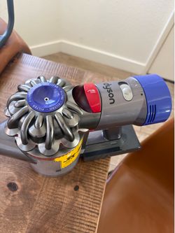Dyson v8 animal vacuum