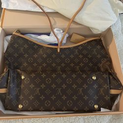 Louis Vuitton Carry All Mm Authentic 