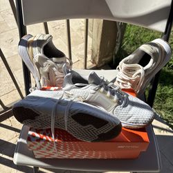 Women’s Nike shoes