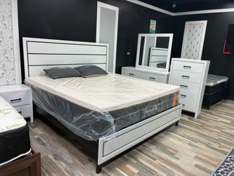 MATTRES WITH FREE BOX SPRING