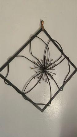 Pair of Metal Flower Wall Art Decor