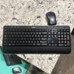 Logitech Keyboard
