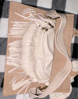 Forever 21 White Fringe Crossbody Sling Bag – Never Used